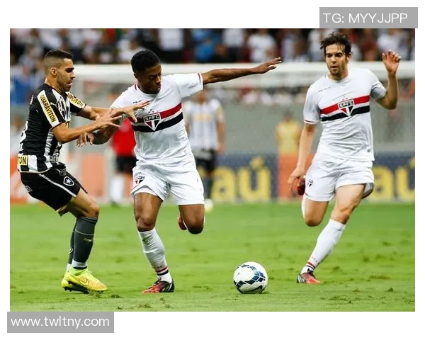 科林蒂安与巴竞技激战正酣谁能在这场对决中笑到最后