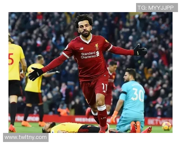 马丁内斯的传奇之路：从默默无闻到世界瞩目的足球巨星